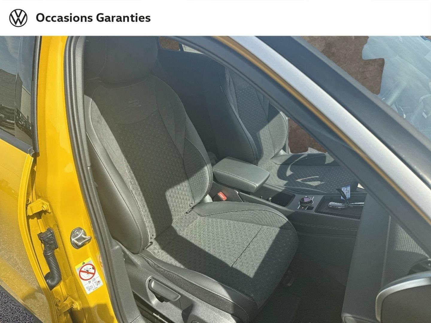Voitures occasions VOLKSWAGEN T-ROC R-Line Hazebrouck