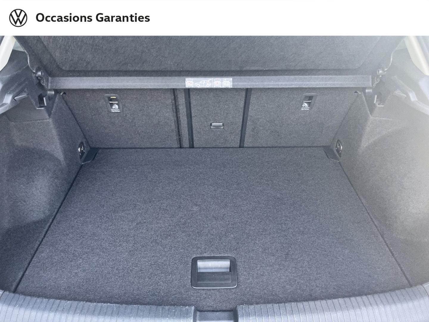 Voitures occasions VOLKSWAGEN T-ROC Carat Hazebrouck