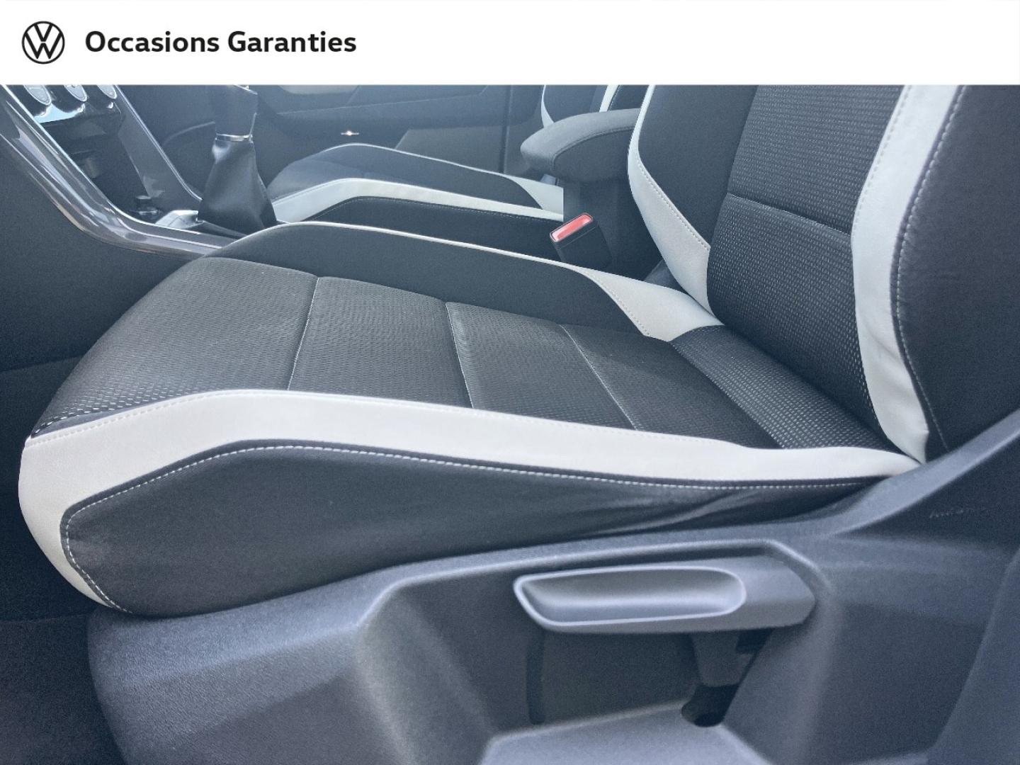 Voitures occasions VOLKSWAGEN T-ROC Carat Hazebrouck