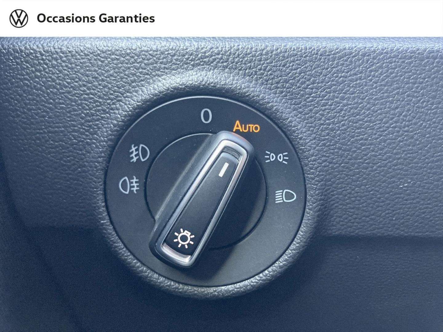 Voitures occasions VOLKSWAGEN T-ROC Carat Hazebrouck