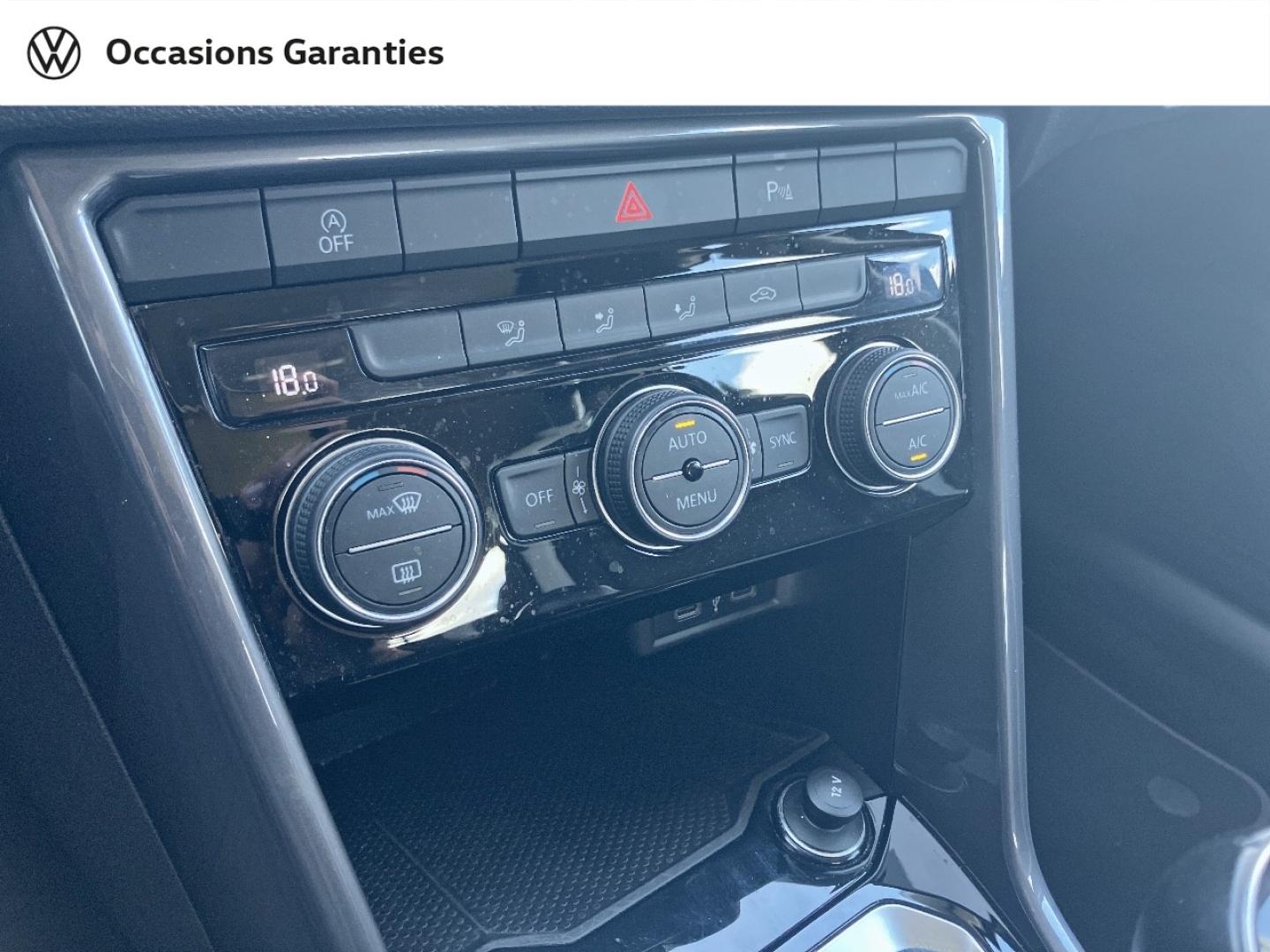 Voitures occasions VOLKSWAGEN T-ROC Carat Hazebrouck