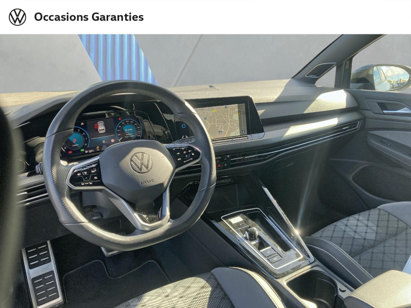Voitures occasions VOLKSWAGEN GOLF R-Line Hazebrouck