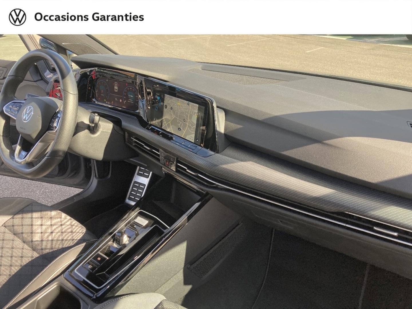 Voitures occasions VOLKSWAGEN GOLF R-Line Hazebrouck