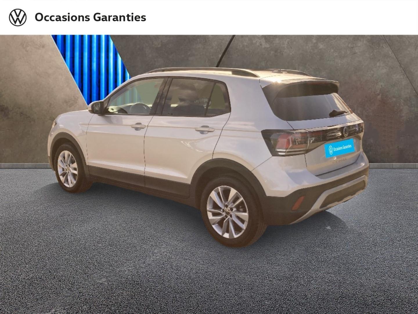 Voitures occasions VOLKSWAGEN T-CROSS Life Plus Hazebrouck