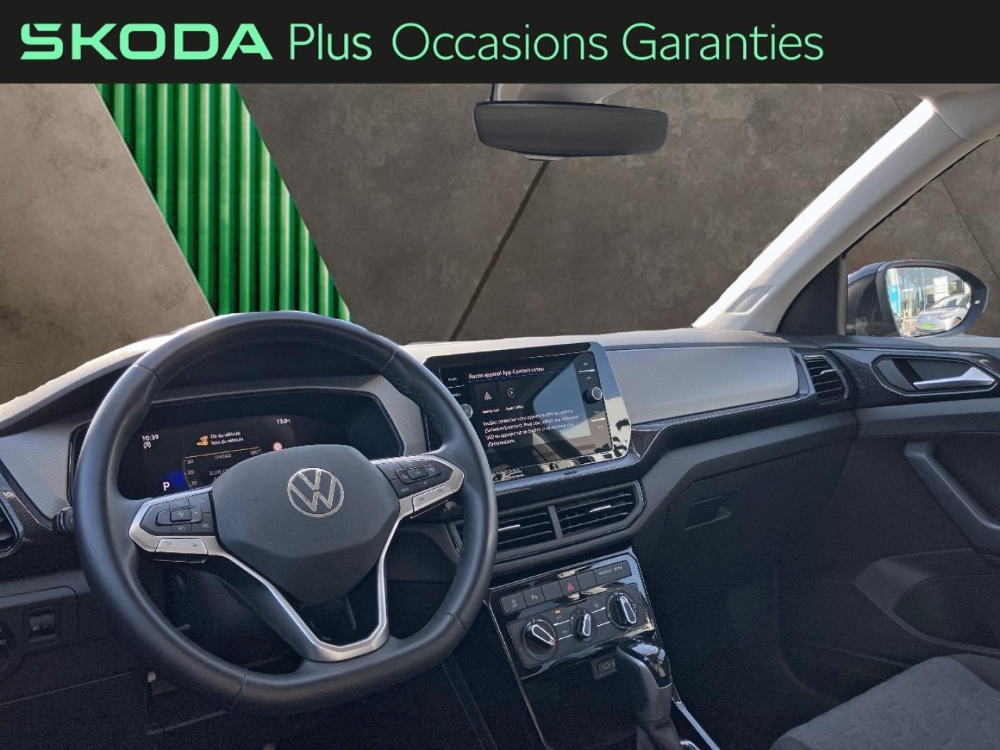 Voitures occasions VOLKSWAGEN T-CROSS Life Plus Hazebrouck