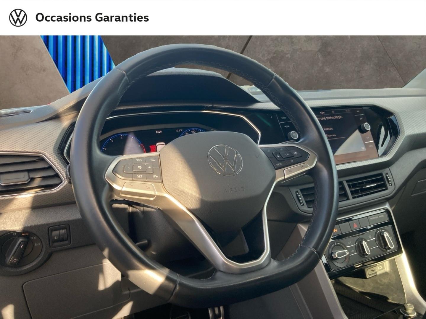 Voitures occasions VOLKSWAGEN T-CROSS Active Hazebrouck