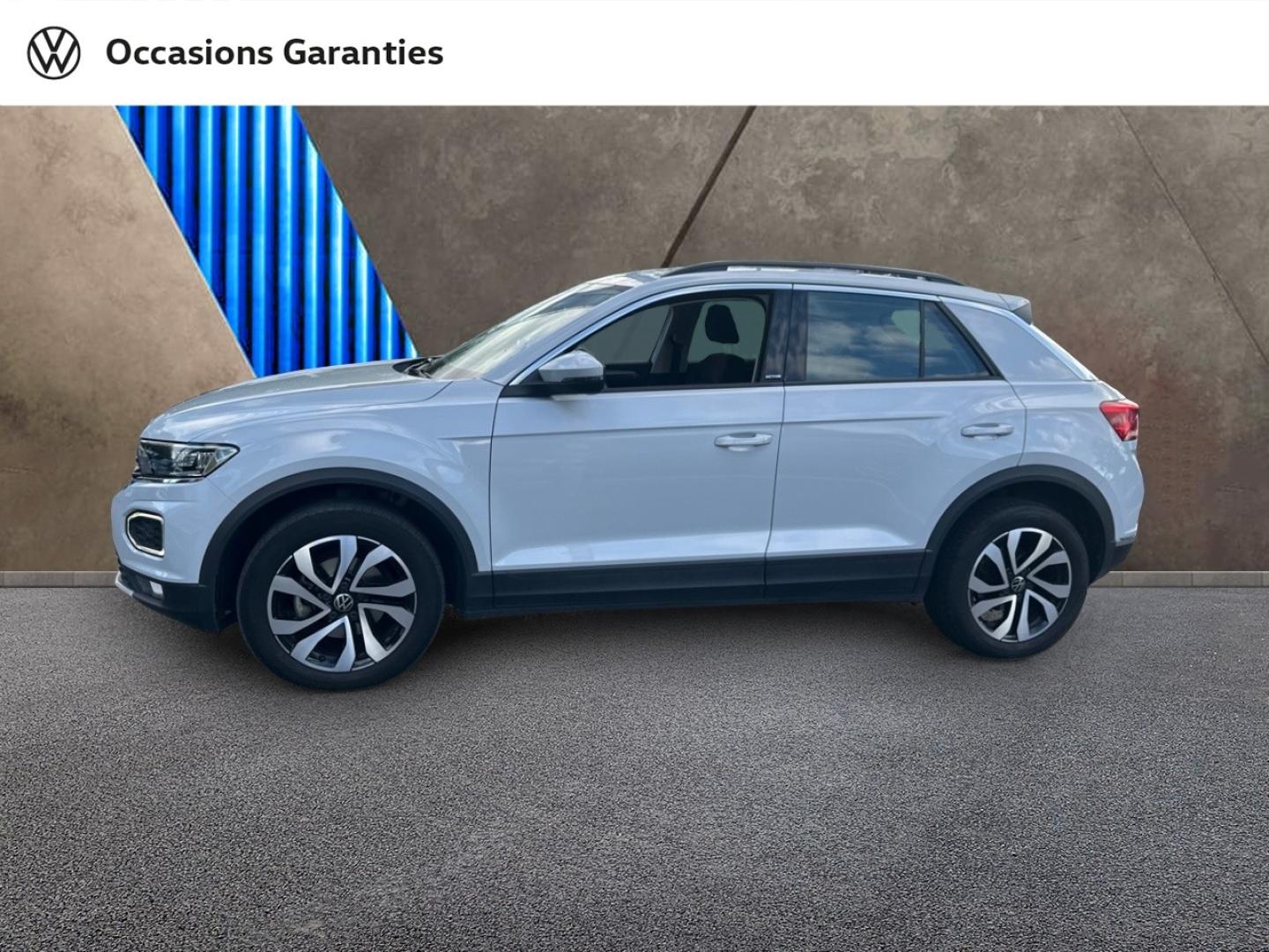 Voitures occasions VOLKSWAGEN T-ROC Active Villeneuve-d'Ascq