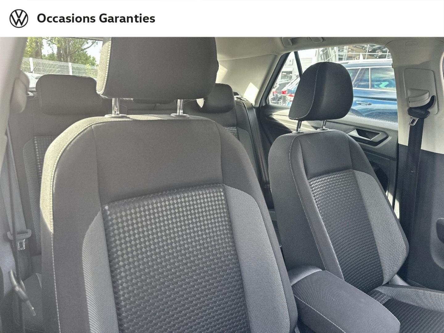 Voitures occasions VOLKSWAGEN T-ROC Active Villeneuve-d'Ascq