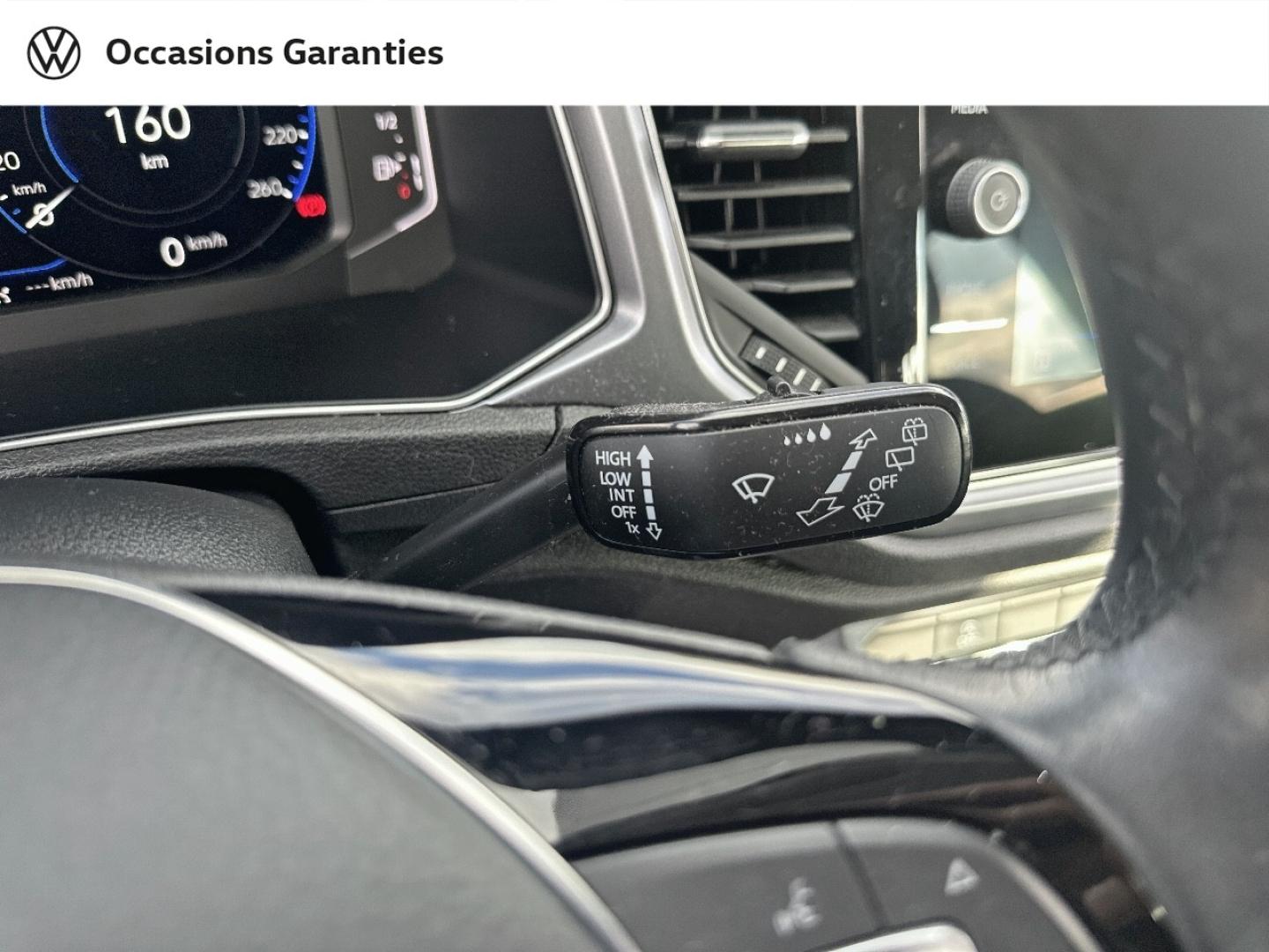 Voitures occasions VOLKSWAGEN T-ROC Active Bruay-la-Buissière