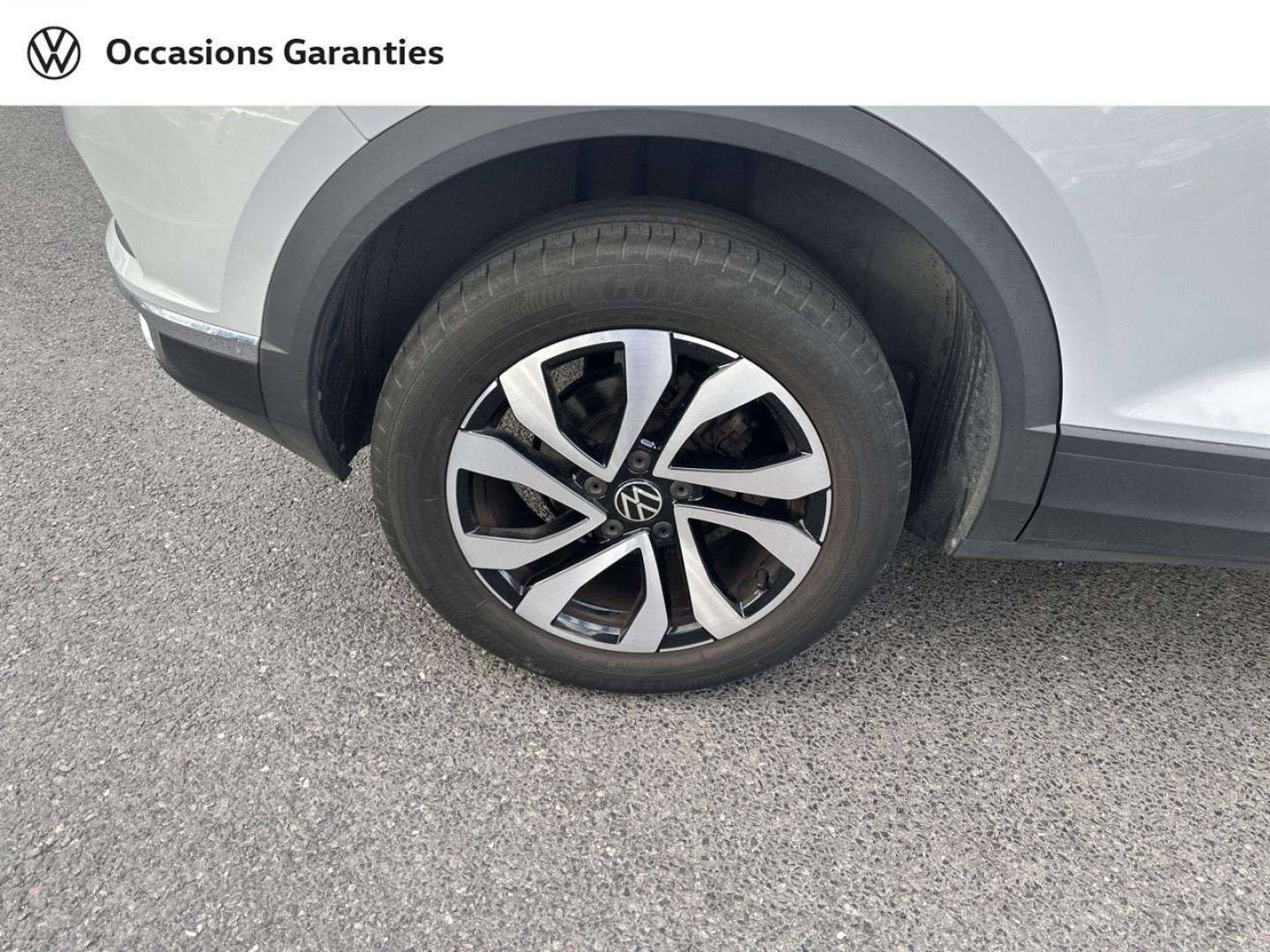Voitures occasions VOLKSWAGEN T-ROC Active Villeneuve-d'Ascq