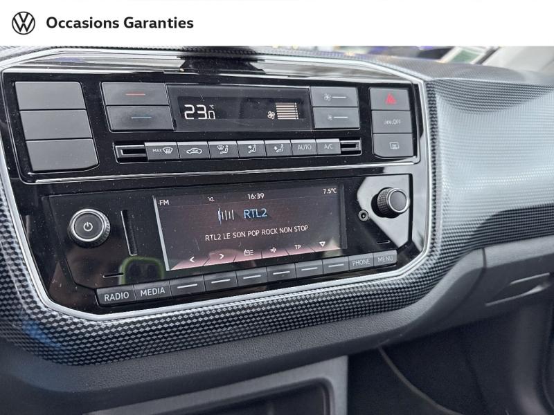 Voitures occasions VOLKSWAGEN e-up! Life Villeneuve-d'Ascq