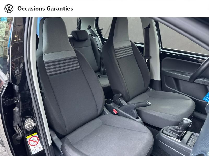 Voitures occasions VOLKSWAGEN e-up! Life Villeneuve-d'Ascq