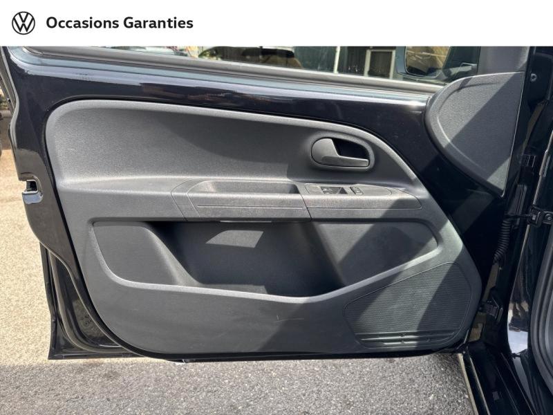 Voitures occasions VOLKSWAGEN e-up! Life Villeneuve-d'Ascq