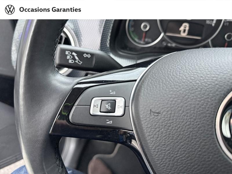 Voitures occasions VOLKSWAGEN e-up! Life Villeneuve-d'Ascq