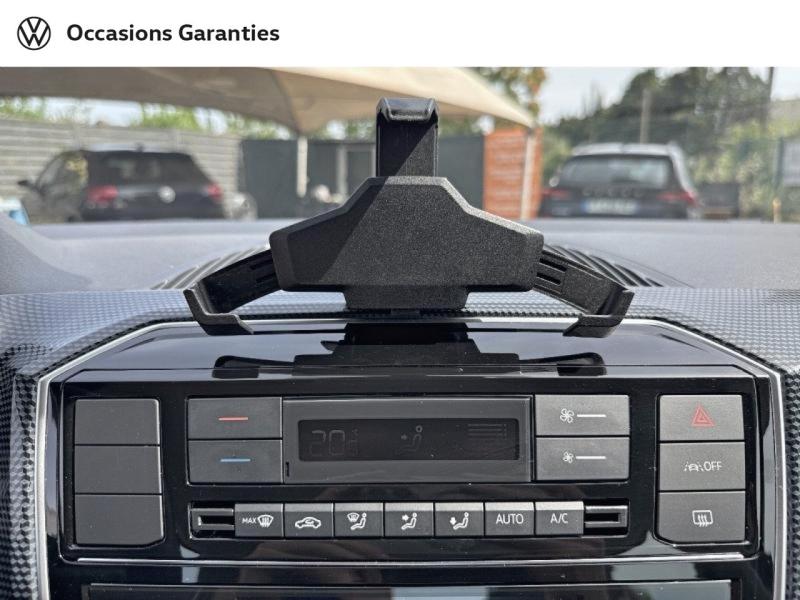 Voitures occasions VOLKSWAGEN e-up! Life Villeneuve-d'Ascq