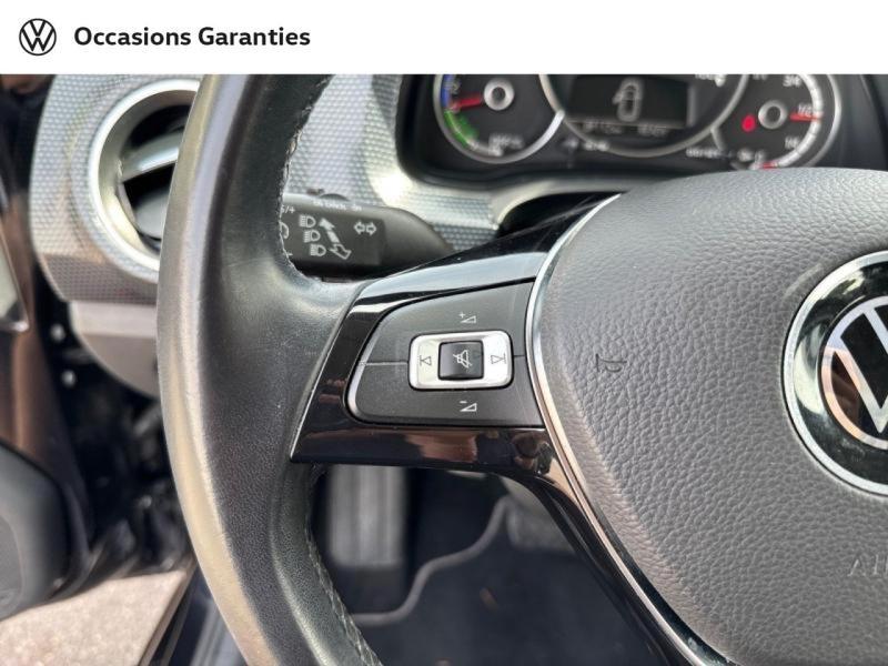 Voitures occasions VOLKSWAGEN e-up! Life Villeneuve-d'Ascq