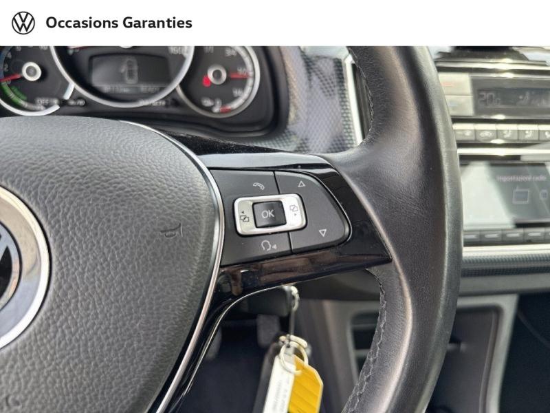 Voitures occasions VOLKSWAGEN e-up! Life Villeneuve-d'Ascq