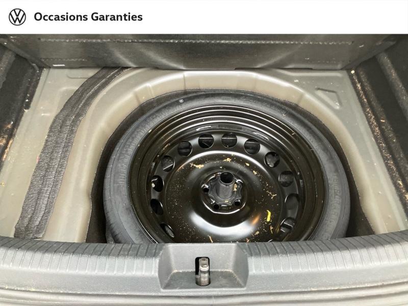 Voitures occasions VOLKSWAGEN TAIGO Life Business Villeneuve-d'Ascq