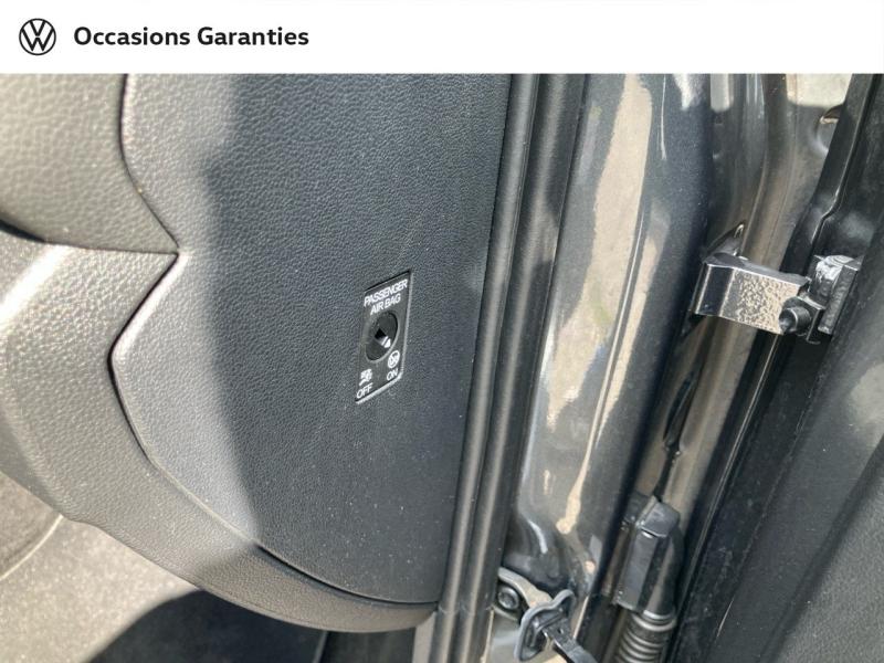 Voitures occasions VOLKSWAGEN T-ROC Life Villeneuve-d'Ascq