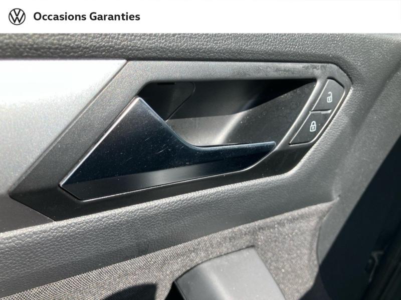 Voitures occasions VOLKSWAGEN T-ROC Life Villeneuve-d'Ascq