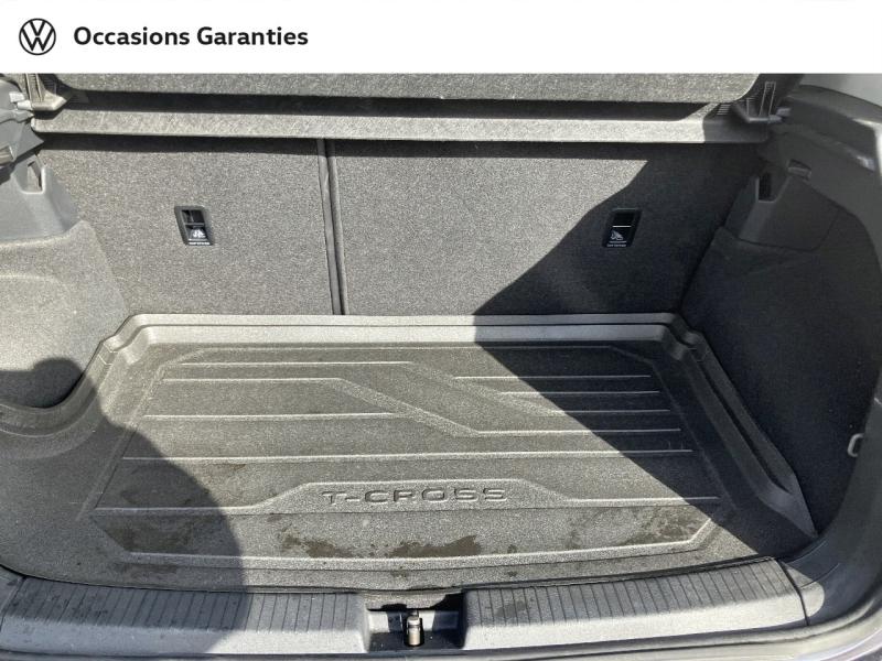 Voitures occasions VOLKSWAGEN T-CROSS Life Tech Villeneuve-d'Ascq