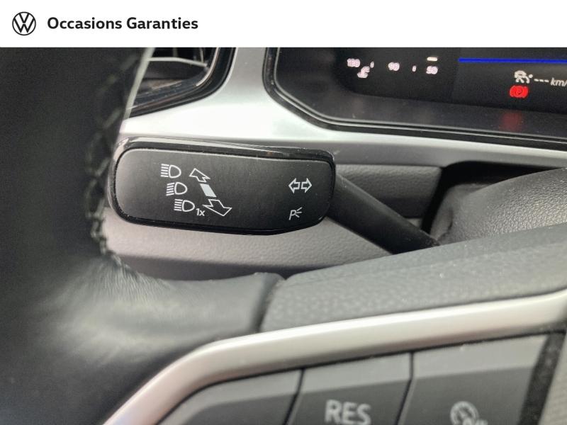 Voitures occasions VOLKSWAGEN T-ROC Life Villeneuve-d'Ascq