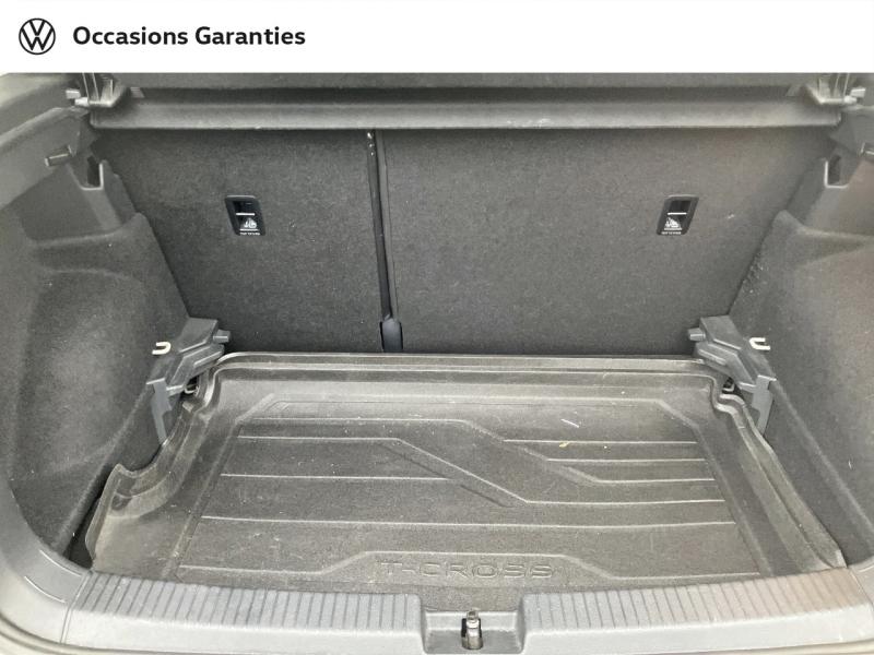 Voitures occasions VOLKSWAGEN T-CROSS Active Villeneuve-d'Ascq