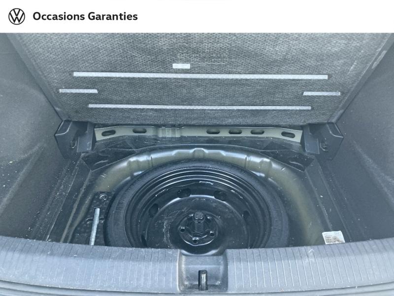 Voitures occasions VOLKSWAGEN T-ROC Active Villeneuve-d'Ascq