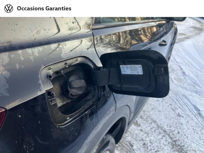 Voitures occasions VOLKSWAGEN T-ROC Active Villeneuve-d'Ascq