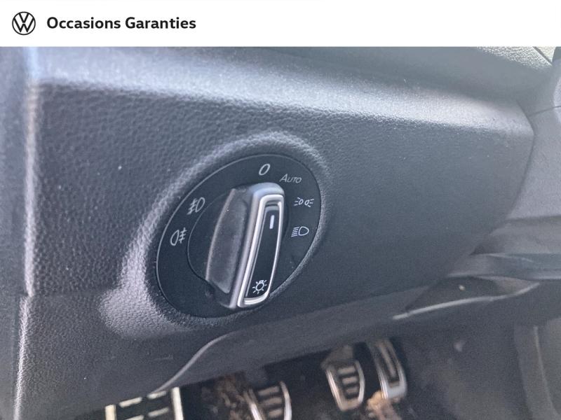 Voitures occasions VOLKSWAGEN T-ROC Active Villeneuve-d'Ascq