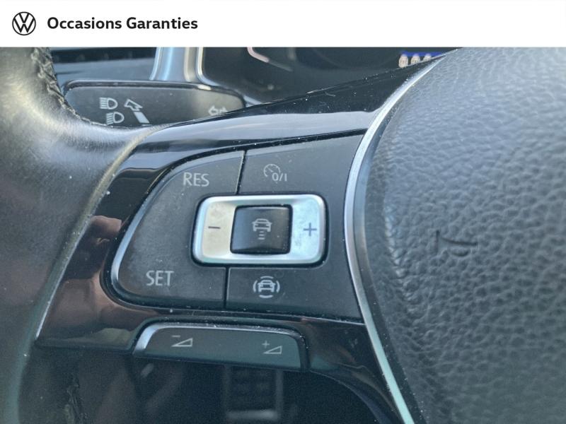 Voitures occasions VOLKSWAGEN T-ROC Active Villeneuve-d'Ascq