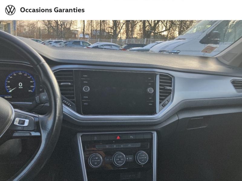 Voitures occasions VOLKSWAGEN T-ROC Active Villeneuve-d'Ascq
