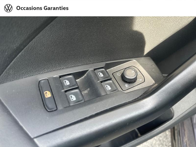 Voitures occasions VOLKSWAGEN T-CROSS Life Tech Villeneuve-d'Ascq