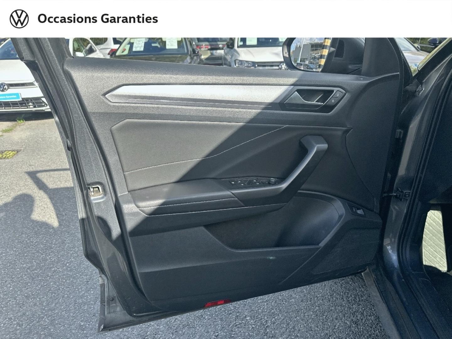Voitures occasions VOLKSWAGEN T-ROC Style Villeneuve-d'Ascq