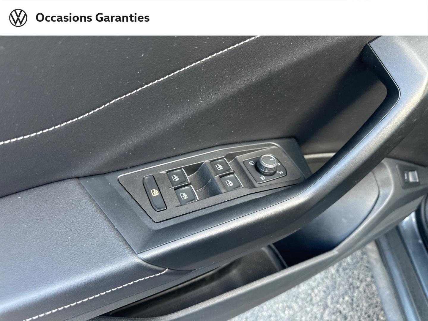 Voitures occasions VOLKSWAGEN T-ROC Style Villeneuve-d'Ascq