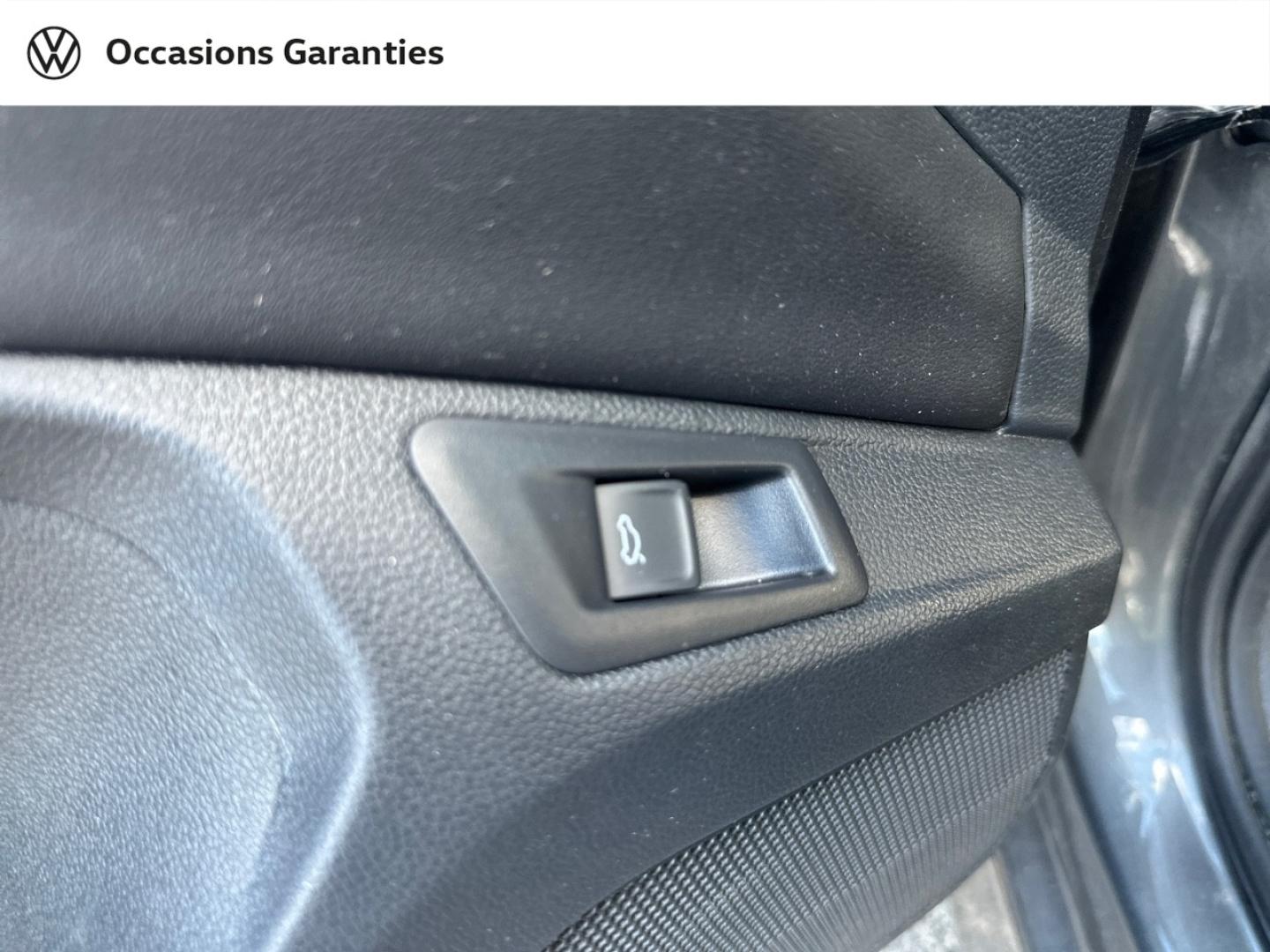 Voitures occasions VOLKSWAGEN T-ROC Style Villeneuve-d'Ascq