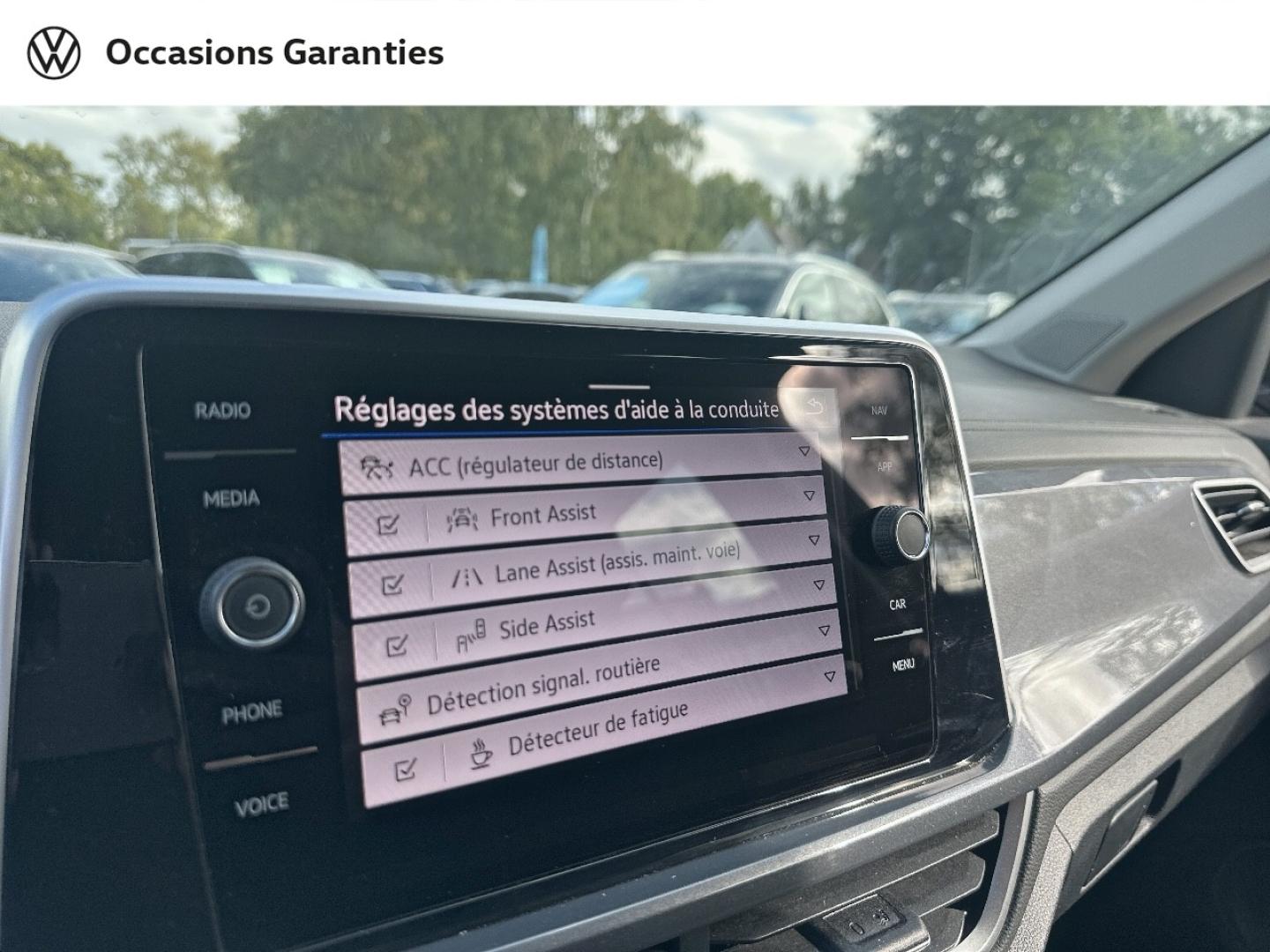 Voitures occasions VOLKSWAGEN T-ROC Style Villeneuve-d'Ascq