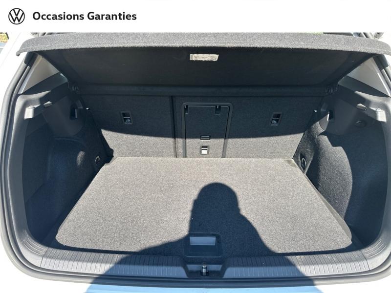 Voitures occasions VOLKSWAGEN GOLF Life Business Villeneuve-d'Ascq
