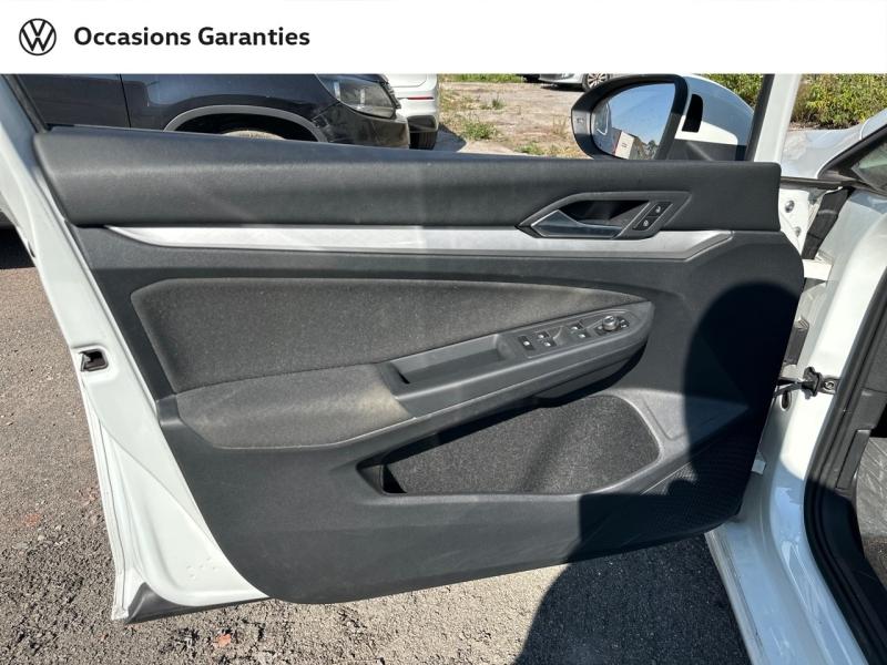 Voitures occasions VOLKSWAGEN GOLF Life Business Villeneuve-d'Ascq