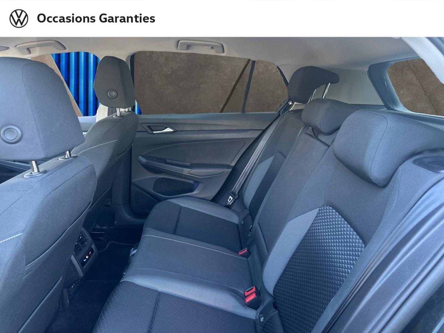 Voitures occasions VOLKSWAGEN GOLF Active Villeneuve-d'Ascq