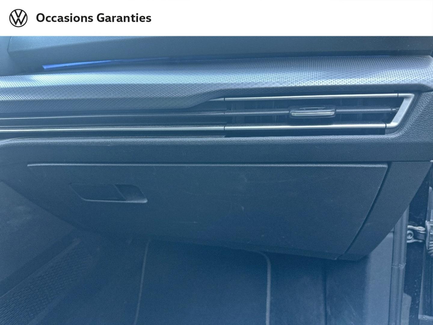 Voitures occasions VOLKSWAGEN GOLF Active Villeneuve-d'Ascq