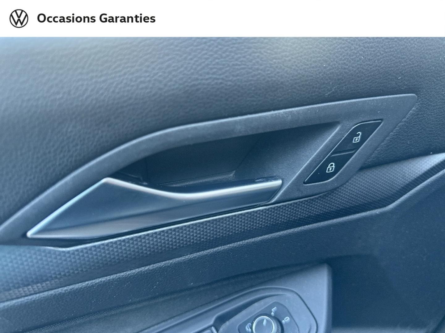 Voitures occasions VOLKSWAGEN GOLF Active Villeneuve-d'Ascq