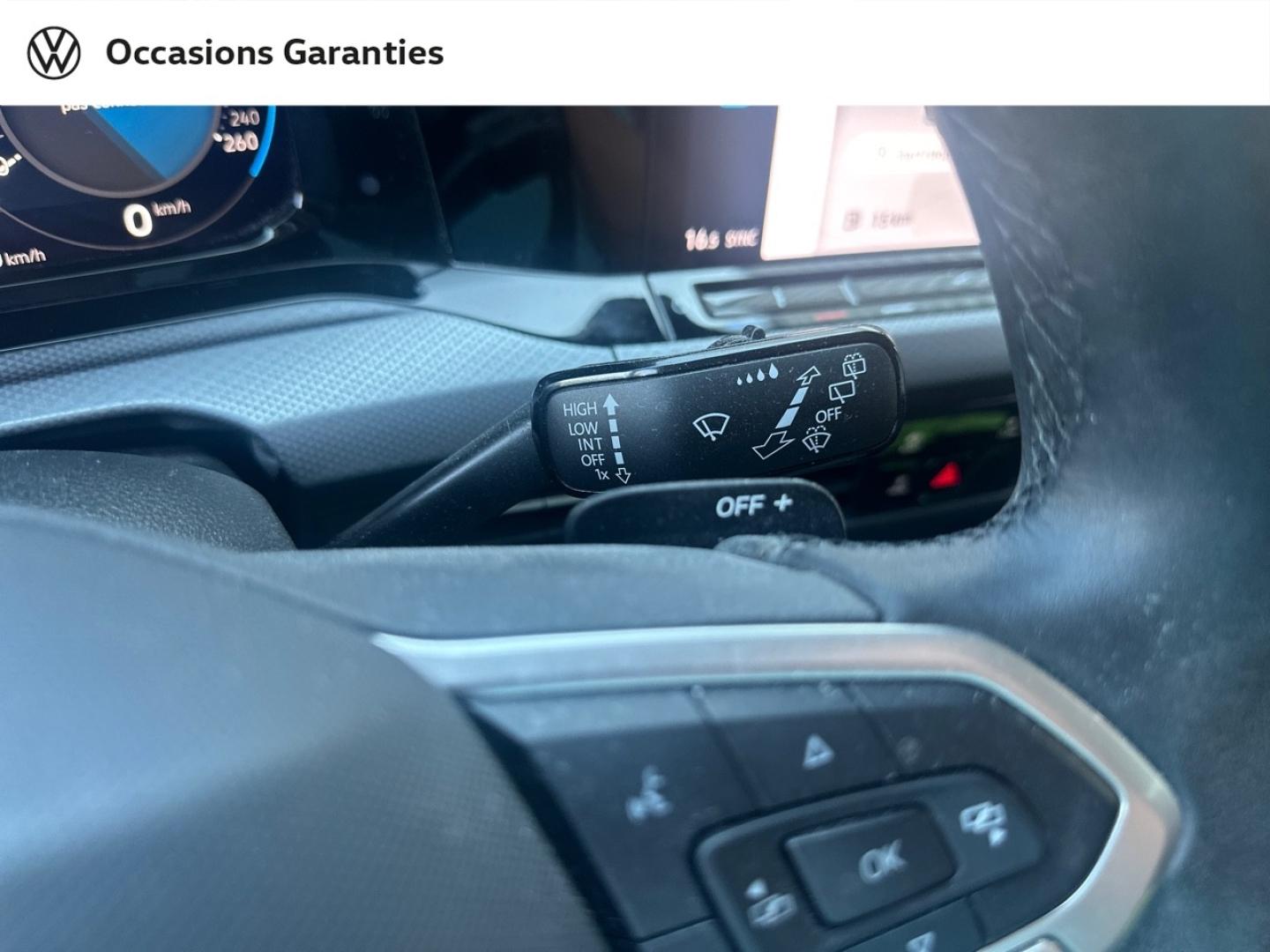 Voitures occasions VOLKSWAGEN GOLF Active Villeneuve-d'Ascq
