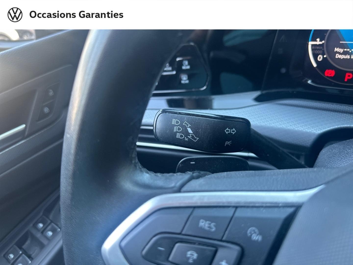 Voitures occasions VOLKSWAGEN GOLF Active Villeneuve-d'Ascq