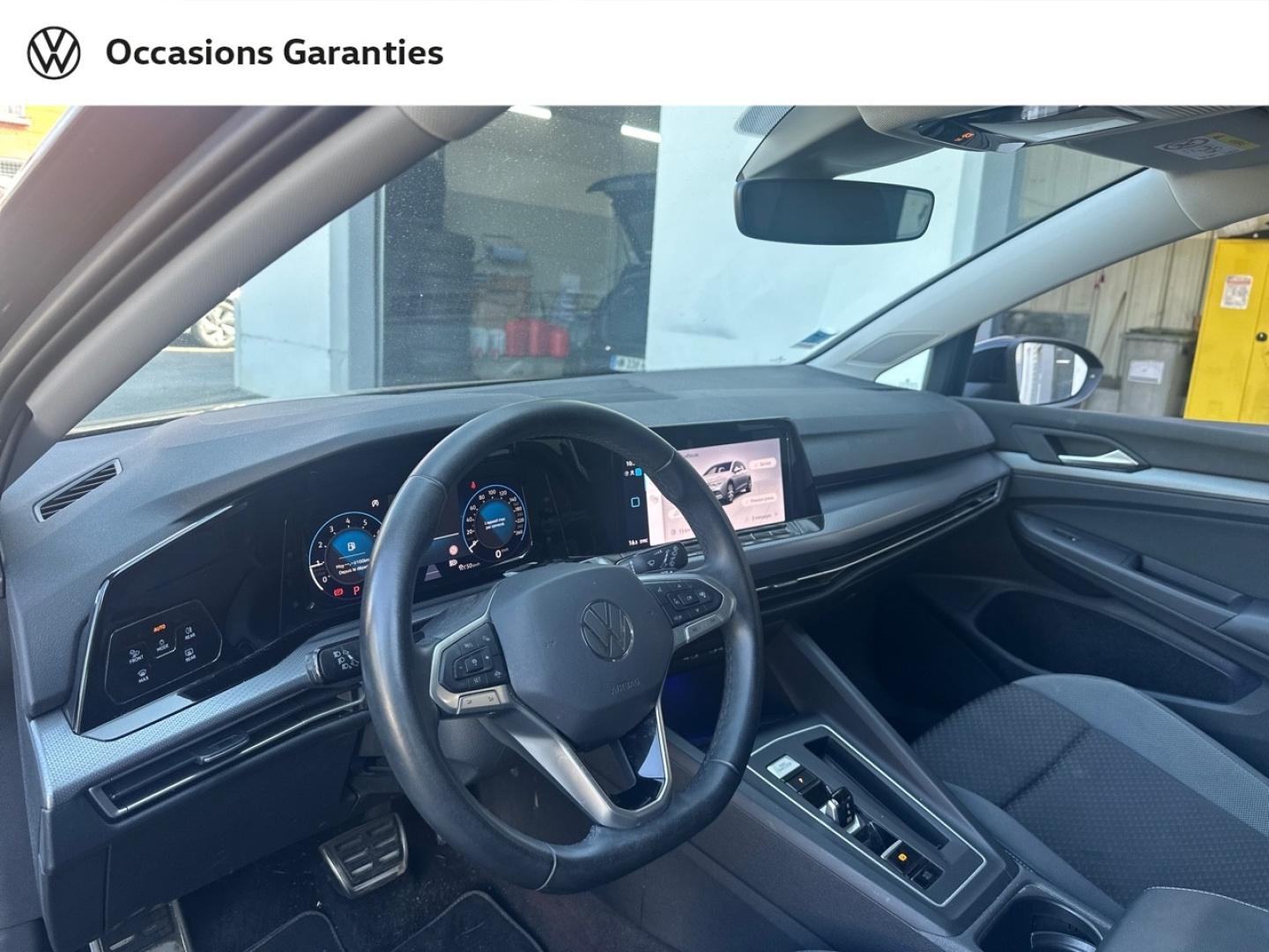 Voitures occasions VOLKSWAGEN GOLF Active Villeneuve-d'Ascq