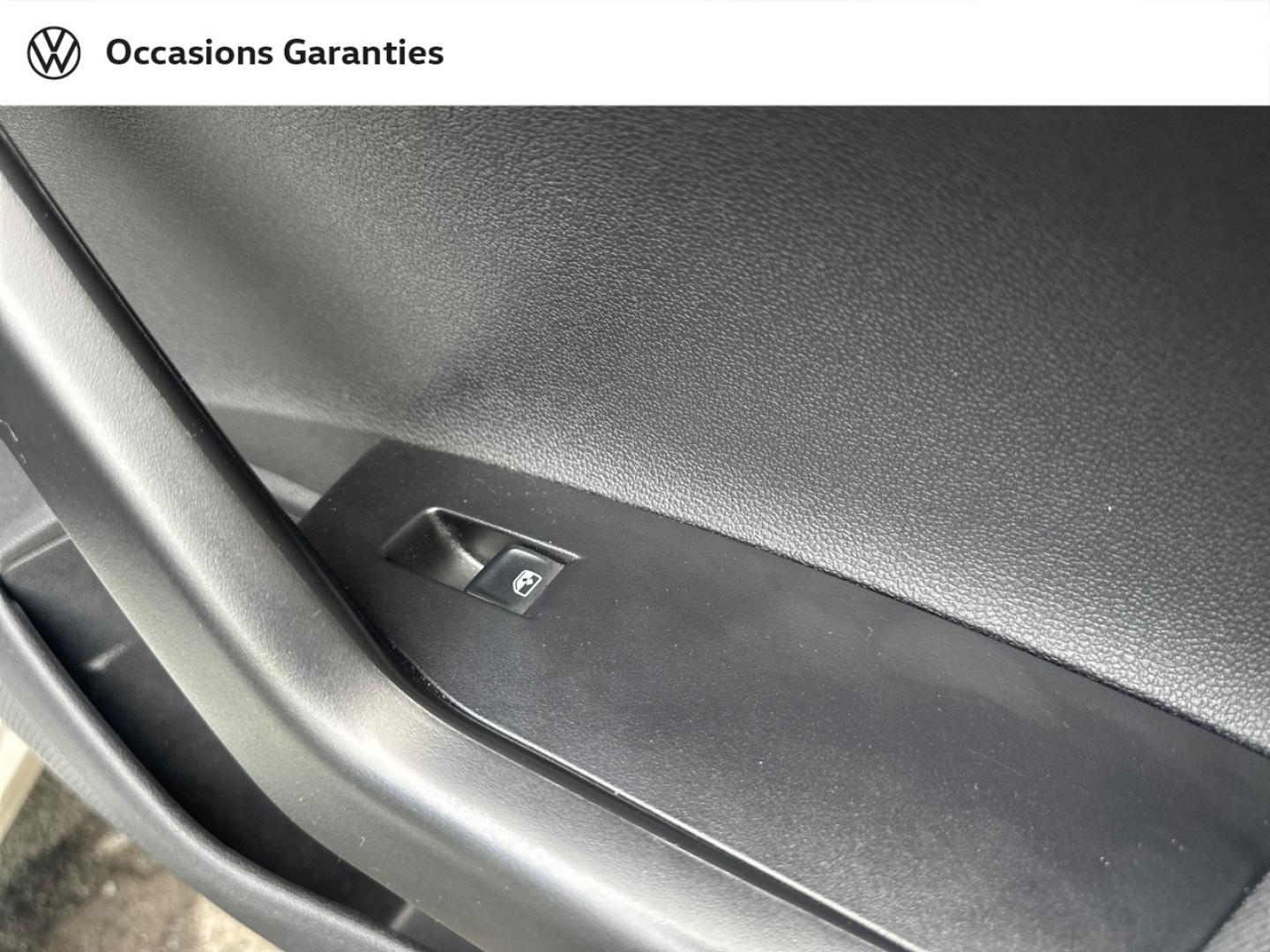 Voitures occasions VOLKSWAGEN POLO Base Villeneuve-d'Ascq