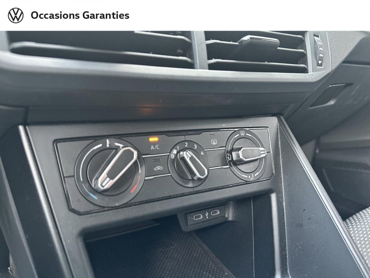 Voitures occasions VOLKSWAGEN POLO Base Villeneuve-d'Ascq