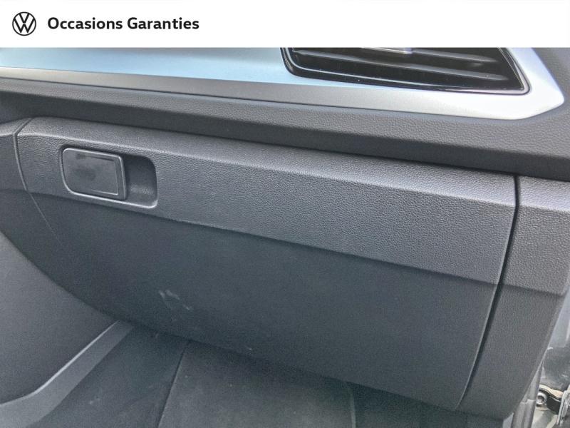 Voitures occasions VOLKSWAGEN T-ROC Life Plus Villeneuve-d'Ascq