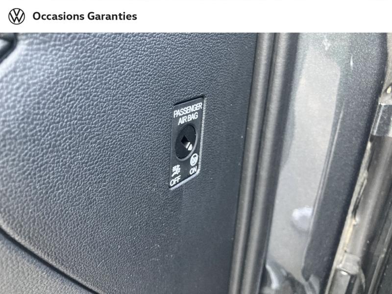 Voitures occasions VOLKSWAGEN T-ROC Life Plus Villeneuve-d'Ascq
