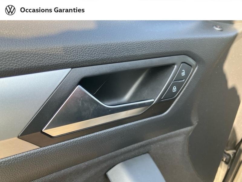 Voitures occasions VOLKSWAGEN T-ROC Life Plus Villeneuve-d'Ascq